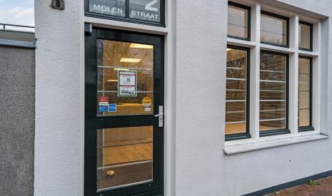 Te Huur: Foto Winkelruimte aan de Molenstraat 2 in IJsselstein