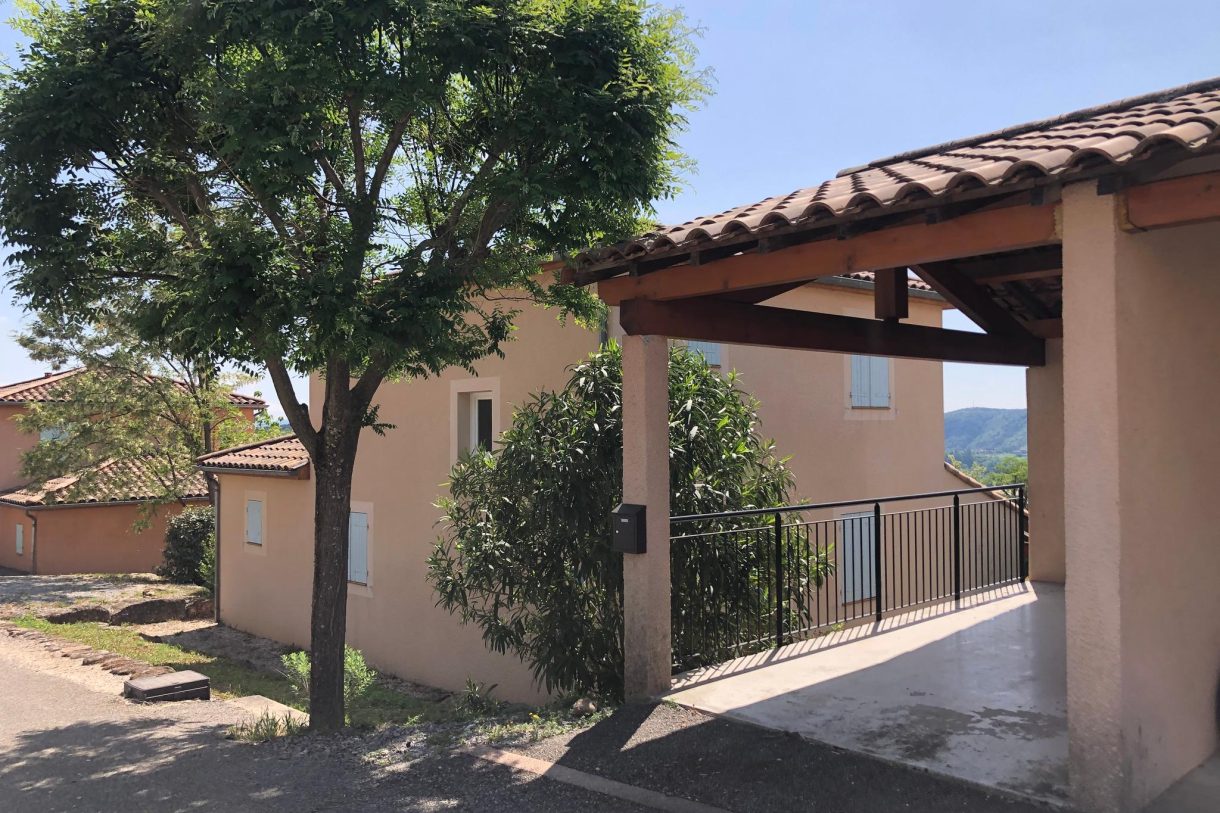 Te koop: Foto Woonhuis aan de Type 1: Châtaignier in Joyeuse