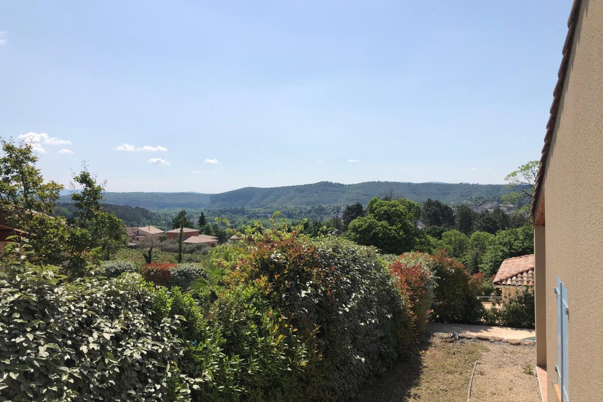 Te koop: Foto Woonhuis aan de Type 1: Châtaignier in Joyeuse