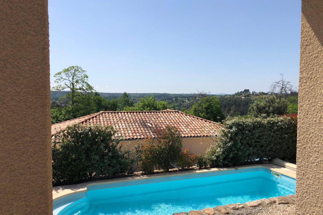 Te koop: Foto Woonhuis aan de Type 1: Châtaignier in Joyeuse