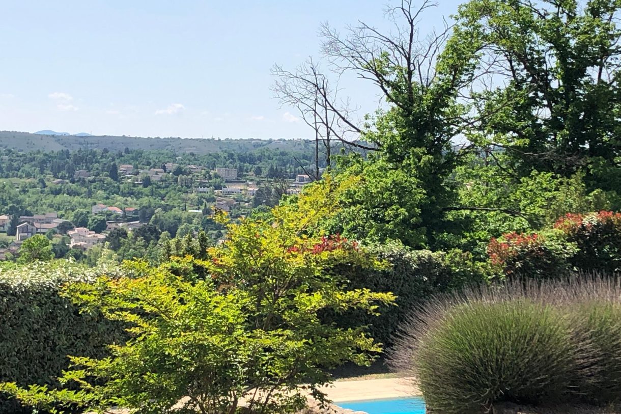 Te koop: Foto Woonhuis aan de Type 1: Châtaignier in Joyeuse