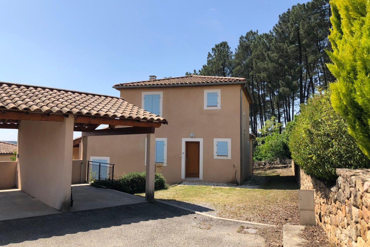 Te koop: Foto Woonhuis aan de Type 1: Châtaignier in Joyeuse