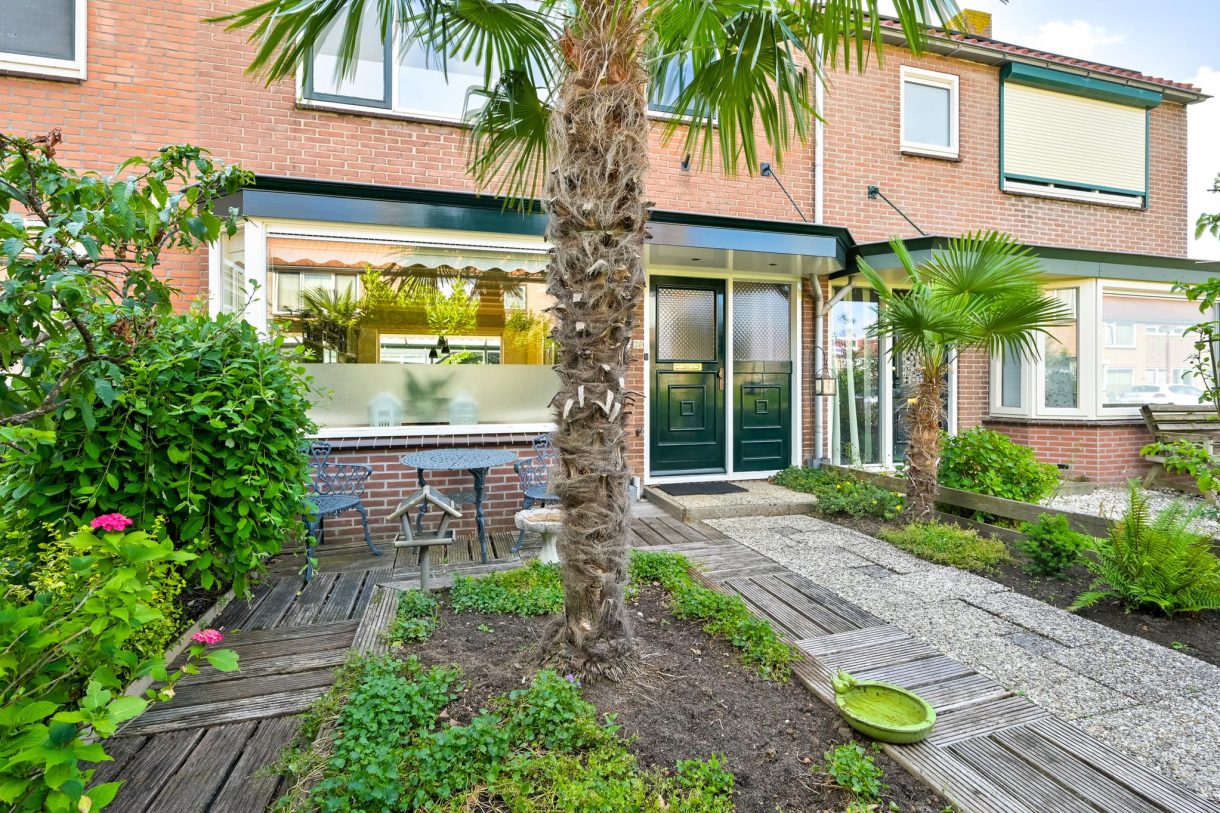 Te koop: Foto Woonhuis aan de Dokter B.J.Buurmanstraat 26 in Nieuwegein