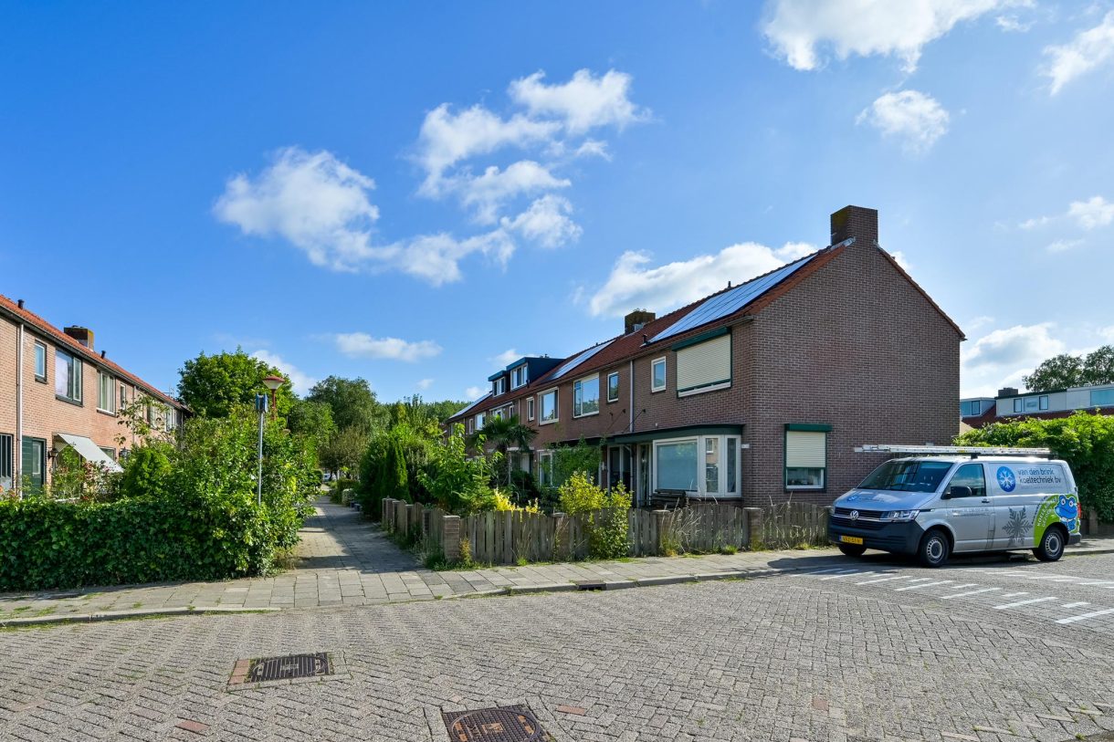 Te koop: Foto Woonhuis aan de Dokter B.J.Buurmanstraat 26 in Nieuwegein