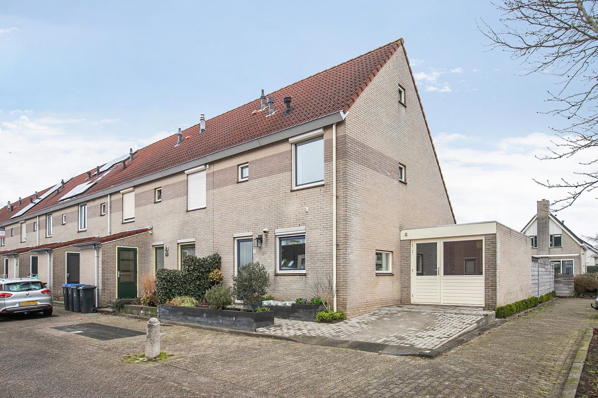 Te koop: Foto Woonhuis aan de Mondriaanlaan 2 in Lopik