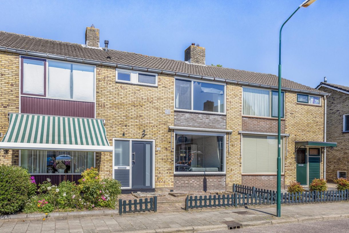 Te koop: Foto Woonhuis aan de Floris van Egmondstraat 10 in Lopik