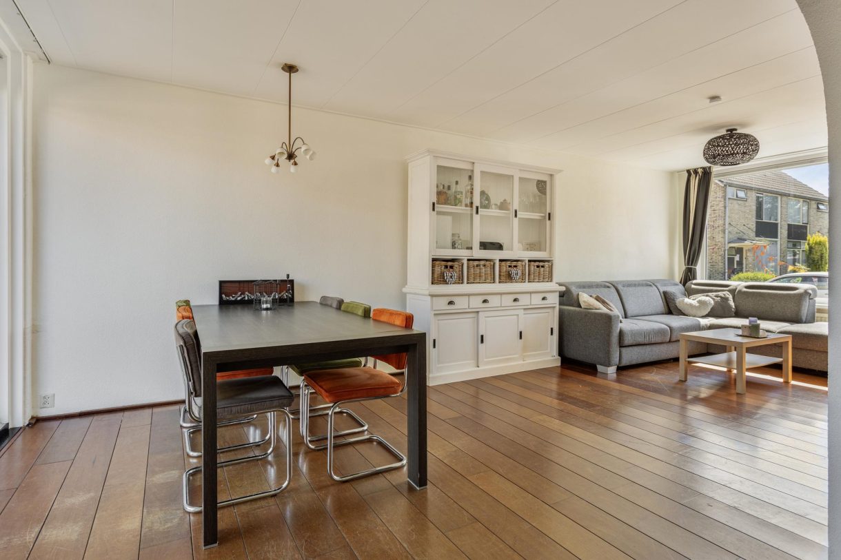 Te koop: Foto Woonhuis aan de Floris van Egmondstraat 10 in Lopik