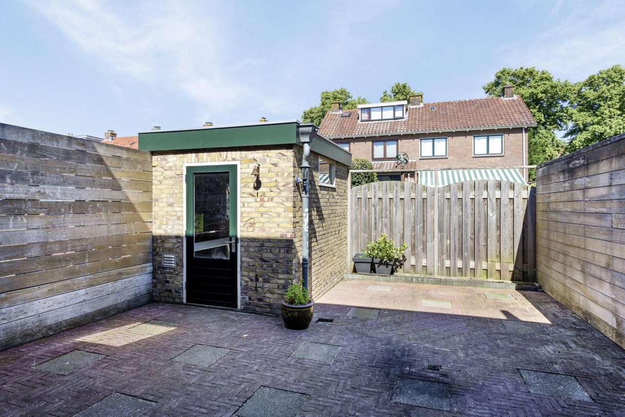 Te koop: Foto Woonhuis aan de Floris van Egmondstraat 10 in Lopik