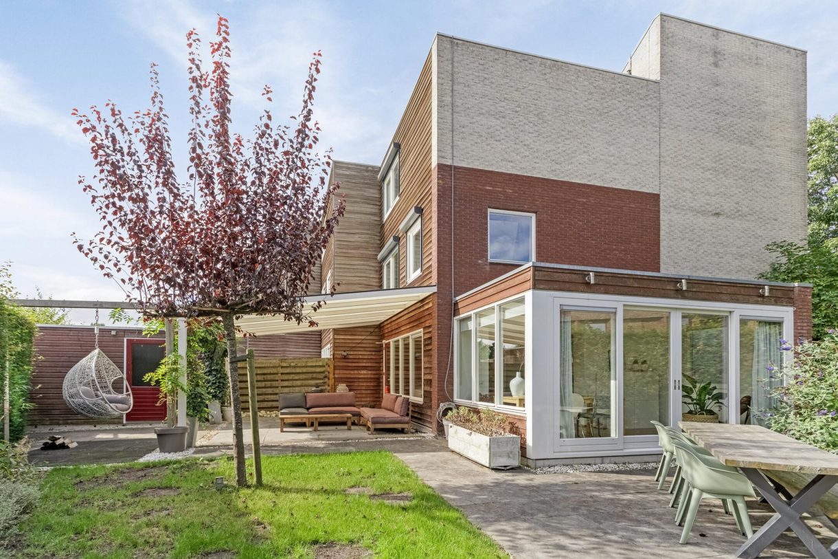 Te koop: Foto Woonhuis aan de Troelstrastraat 28 in IJsselstein