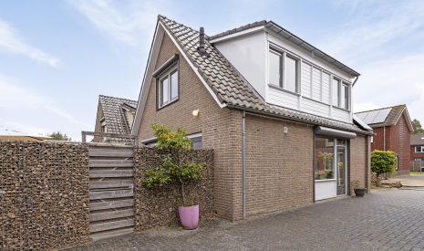 Te koop: Foto Woonhuis aan de Oude Weidestraat 12 in Gameren