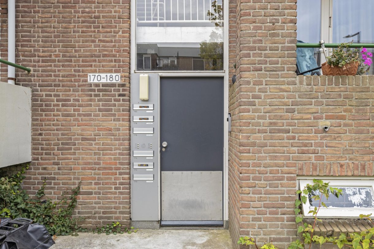 Te koop: Foto Appartement aan de Kruiningenstraat 178 in Rotterdam