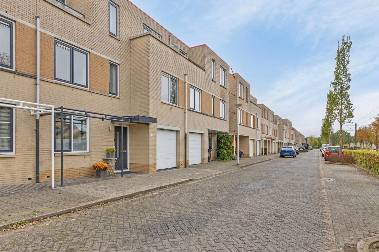 Te koop: Foto Woonhuis aan de Weegbree 123 in IJsselstein