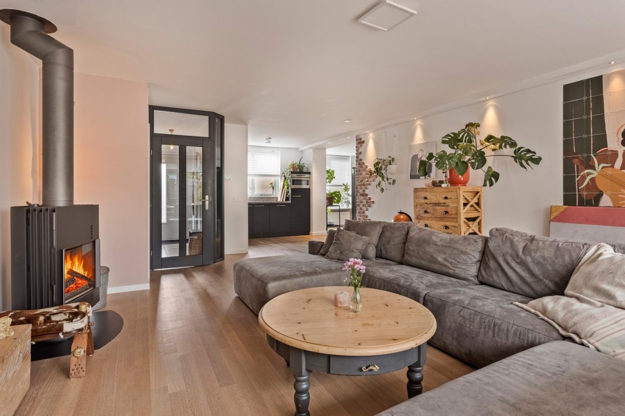 Te koop: Foto Woonhuis aan de Schonauwen 16 in IJsselstein