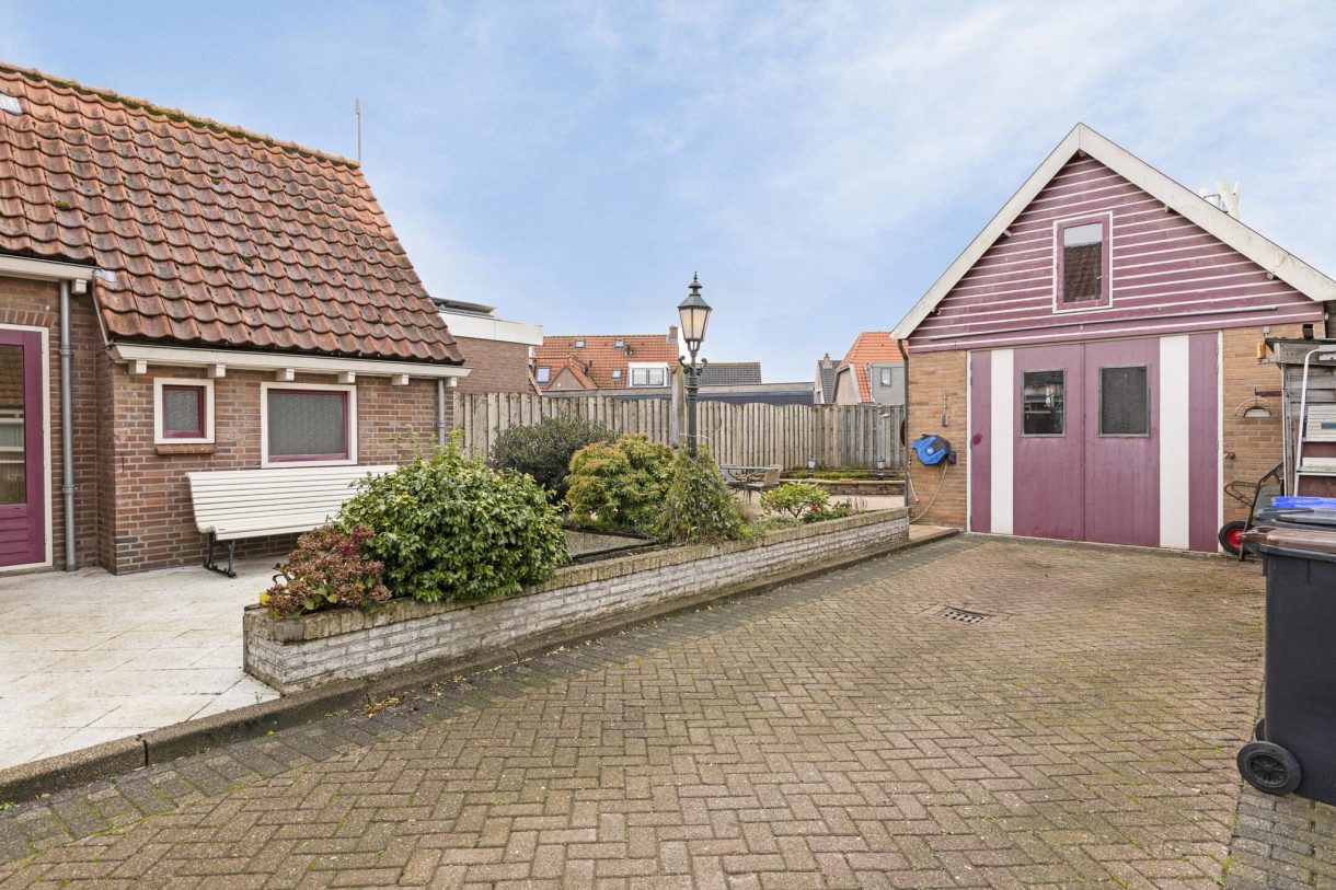 Te koop: Foto Woonhuis aan de Sluisweg 7 in Lopikerkapel