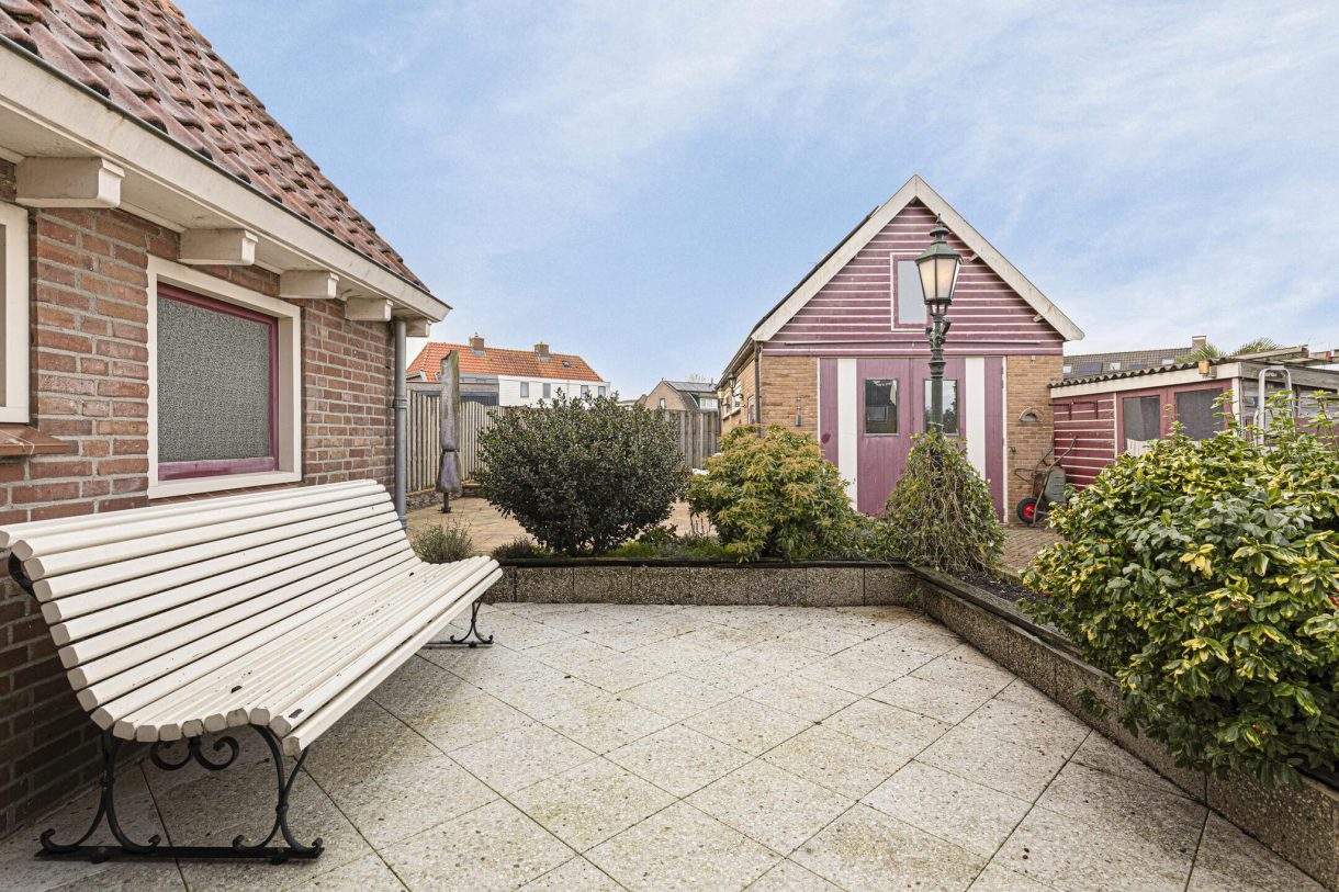 Te koop: Foto Woonhuis aan de Sluisweg 7 in Lopikerkapel