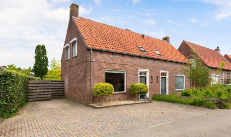 koop  Buren  Beatrixstraat 12 – Hoofdfoto