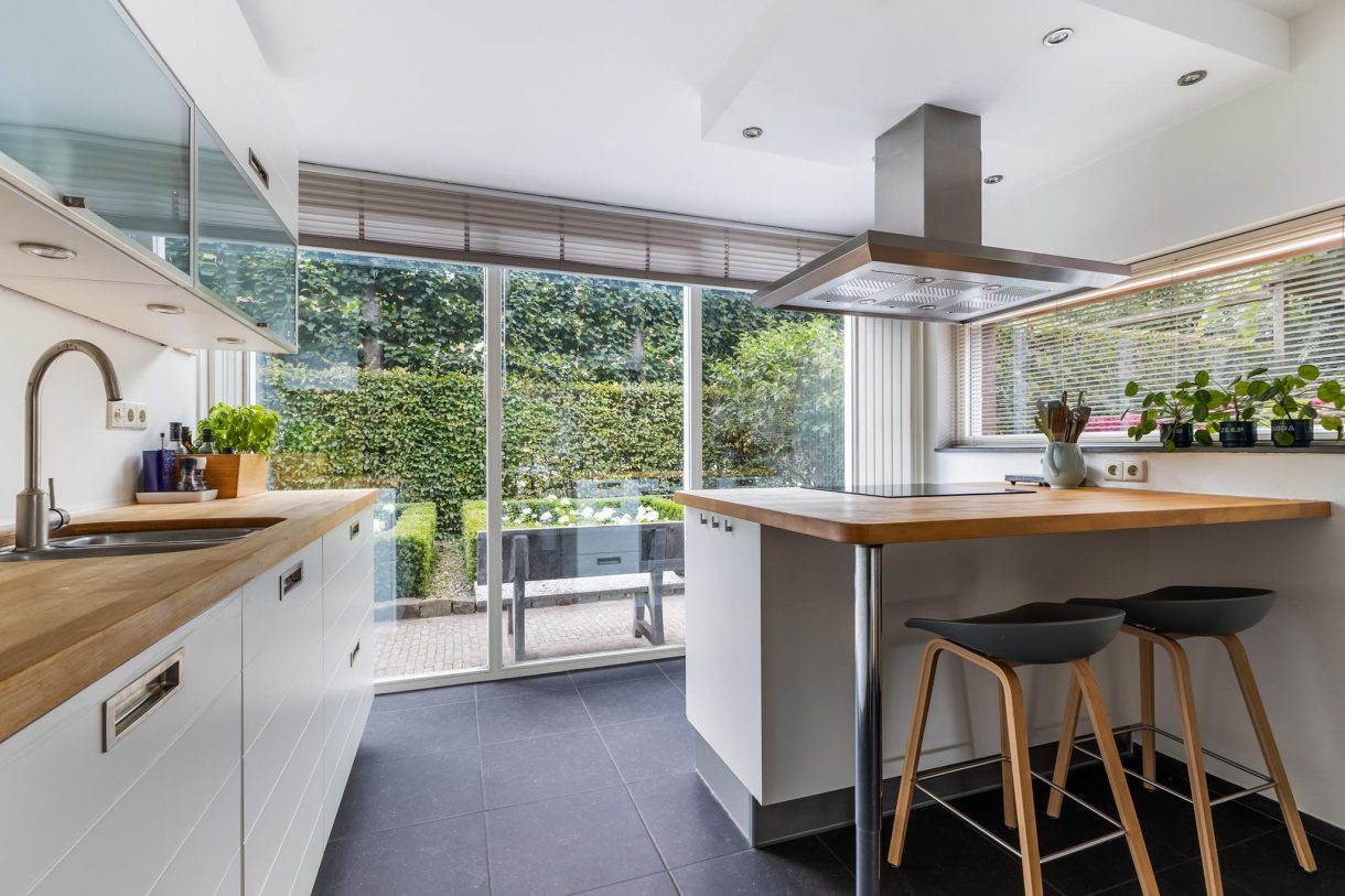 Te koop: Foto Woonhuis aan de Tjeerdsraklaan 1 in Utrecht