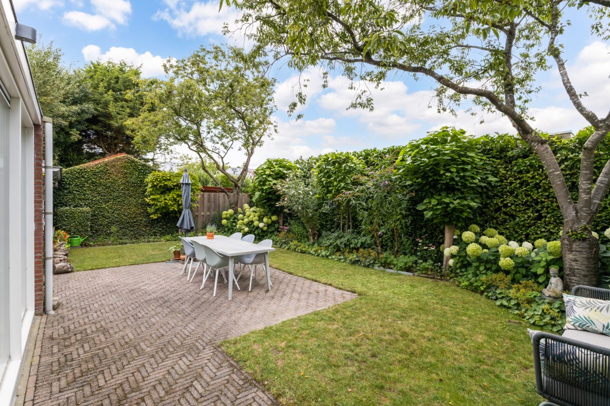 Te koop: Foto Woonhuis aan de Tjeerdsraklaan 1 in Utrecht