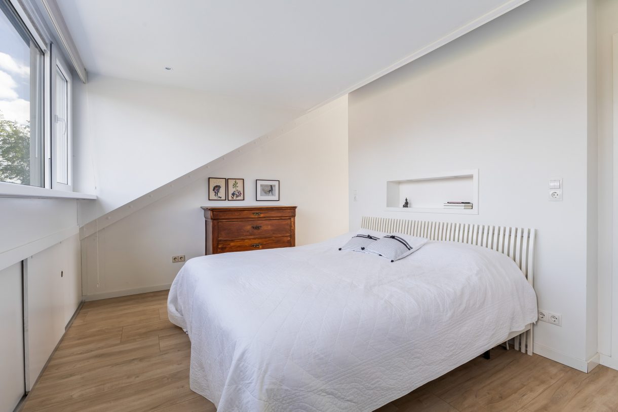 Te koop: Foto Woonhuis aan de Tjeerdsraklaan 1 in Utrecht