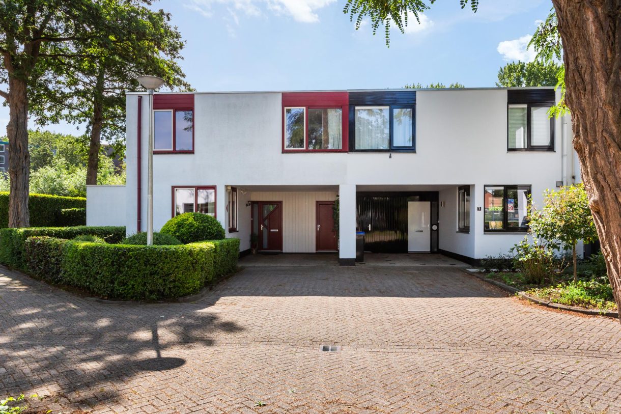 Te koop: Foto Woonhuis aan de Pluto 4 in IJsselstein