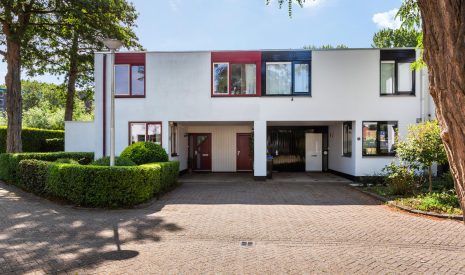Te koop: Foto Woonhuis aan de Pluto 4 in IJsselstein
