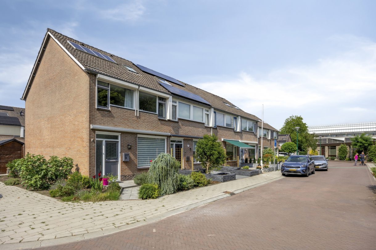 Te koop: Foto Woonhuis aan de Maria Louiselaan 24 in Lopik